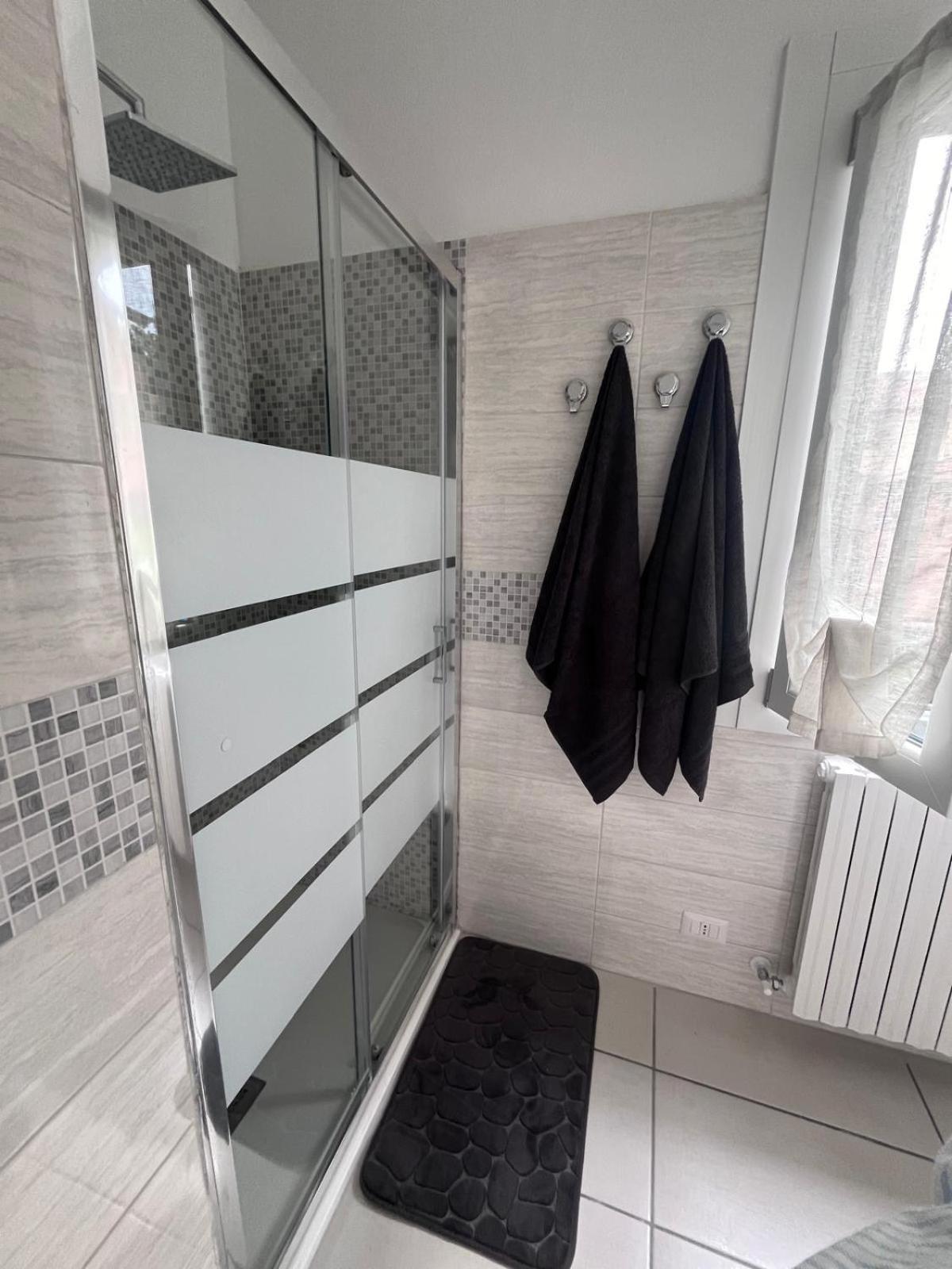Casa Castagna Appartamento - Lecco Eksteriør billede