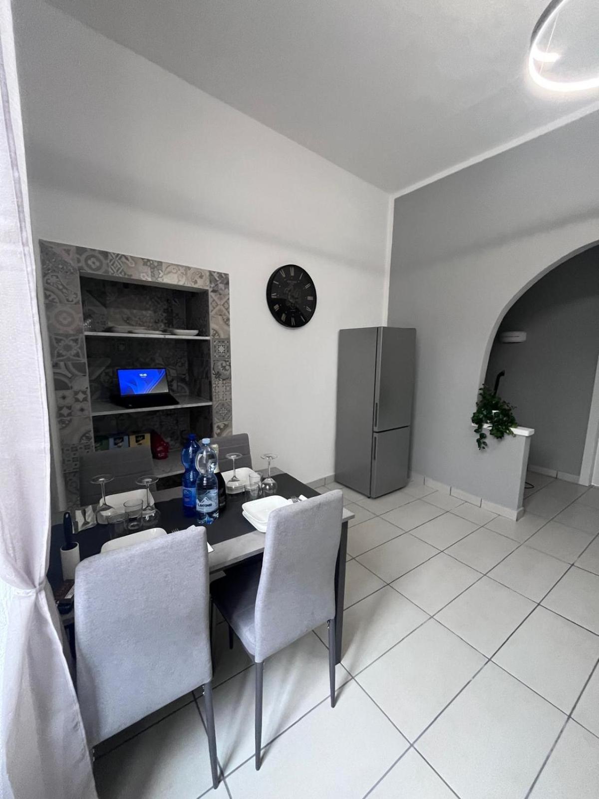 Casa Castagna Appartamento - Lecco Eksteriør billede