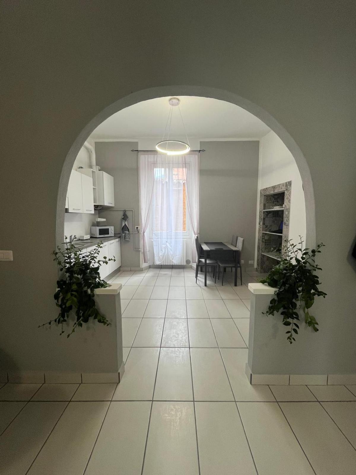 Casa Castagna Appartamento - Lecco Eksteriør billede