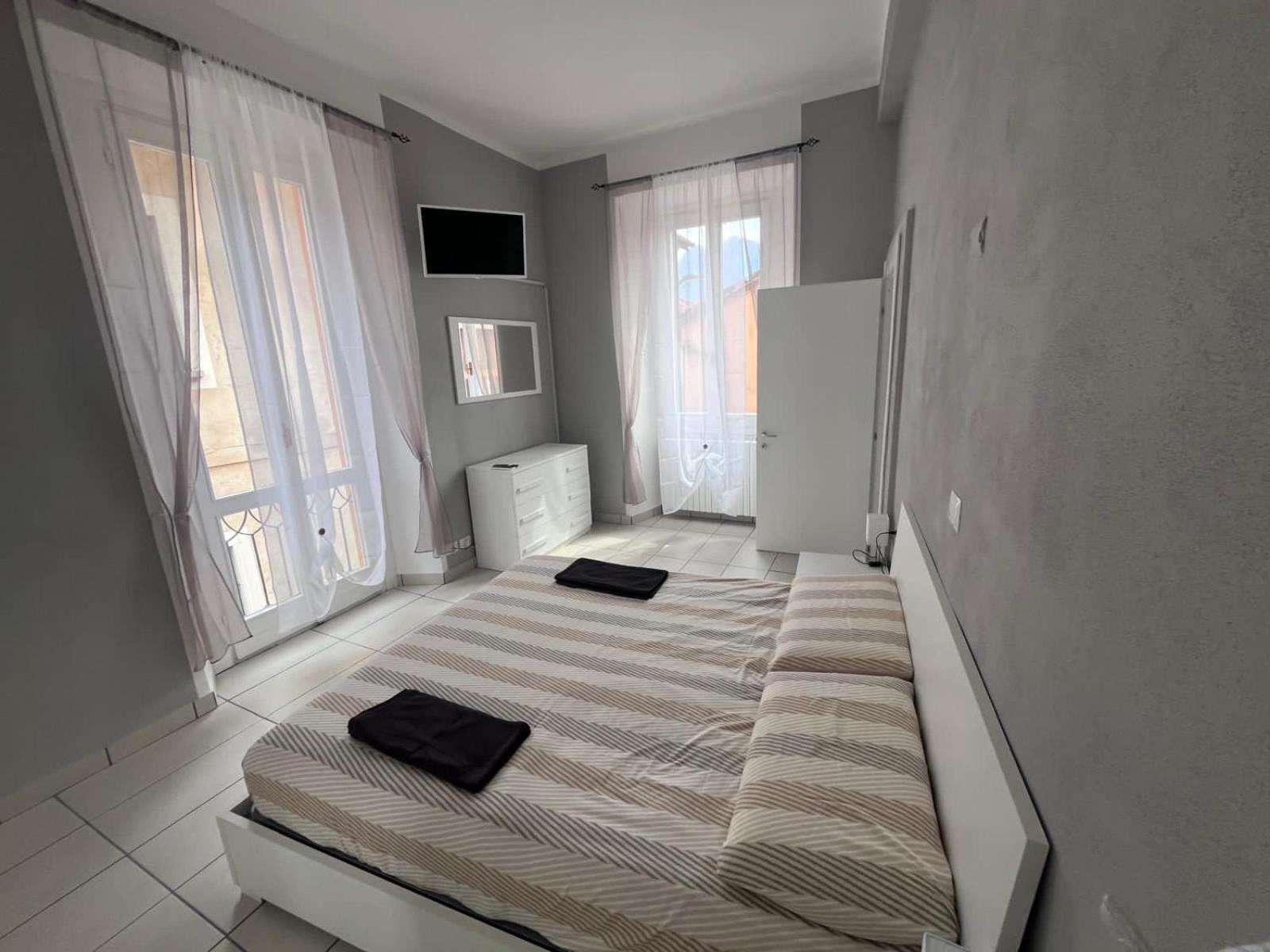 Casa Castagna Appartamento - Lecco Eksteriør billede